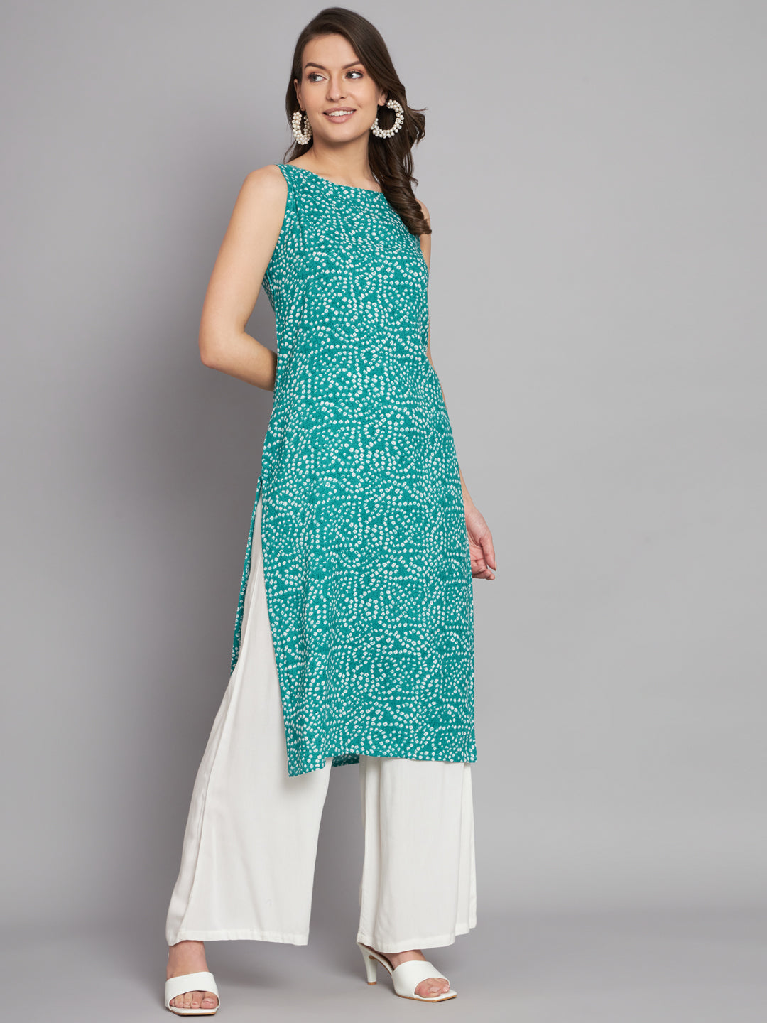 C-Green Bandhej Printed Boat Neck Sleeve less kurta