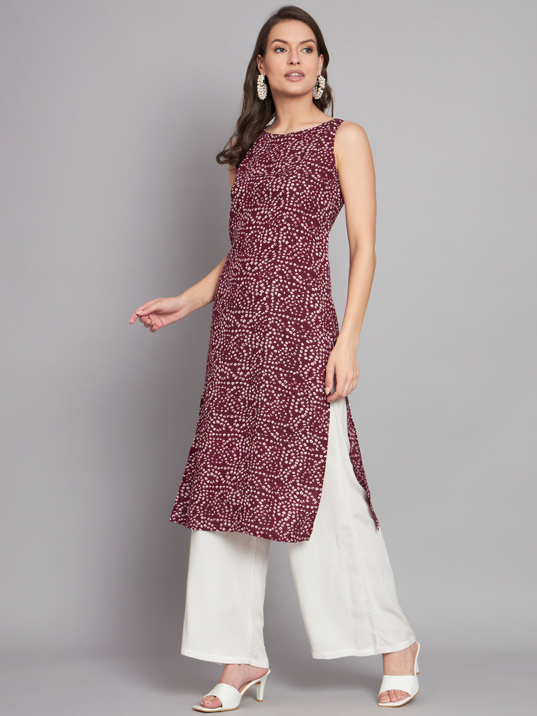 Wine Bandhej Printed Boat Neck Sleeve less kurta
