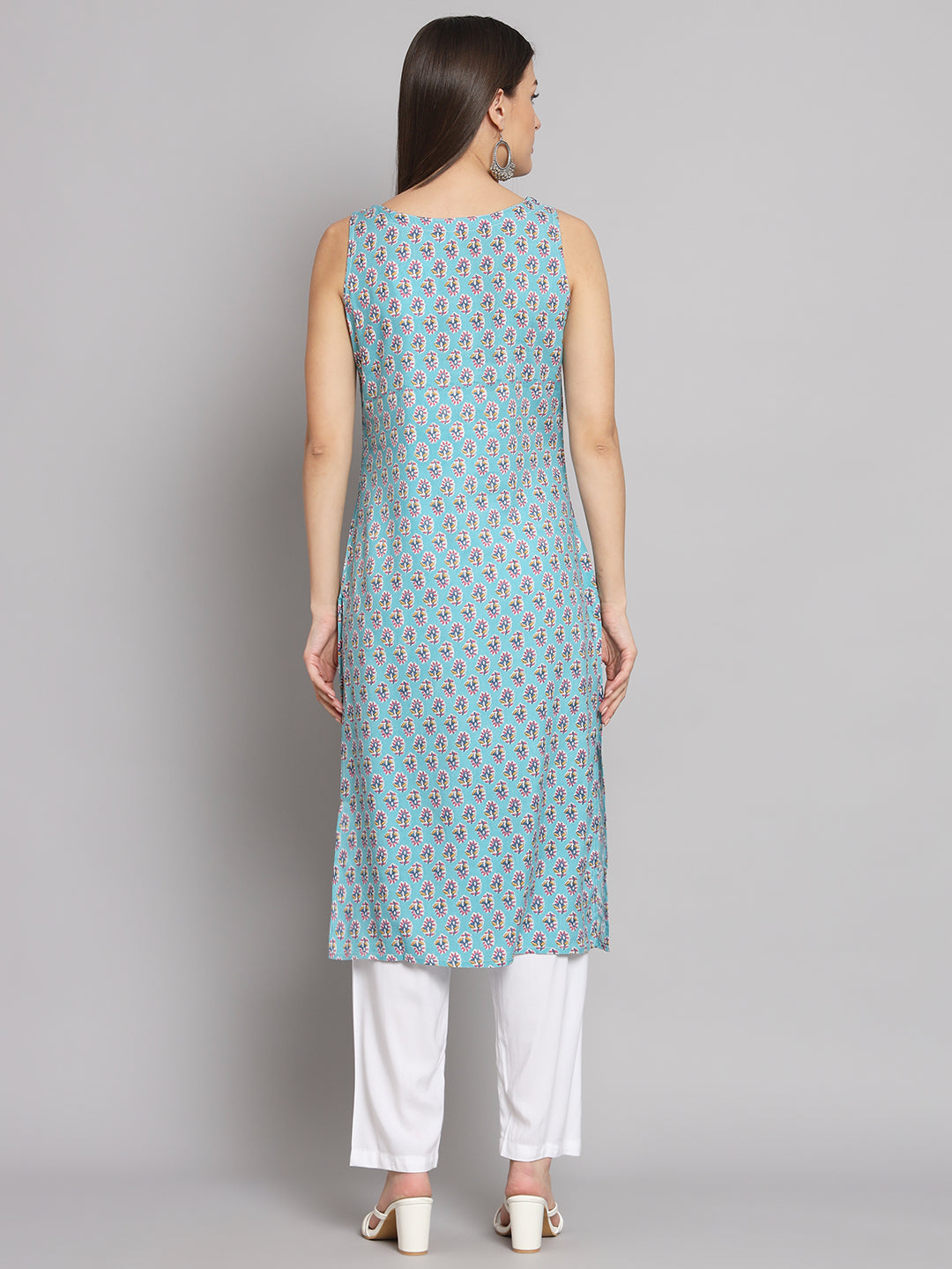 Boat Neck Booti Printed Sleeve less kurta