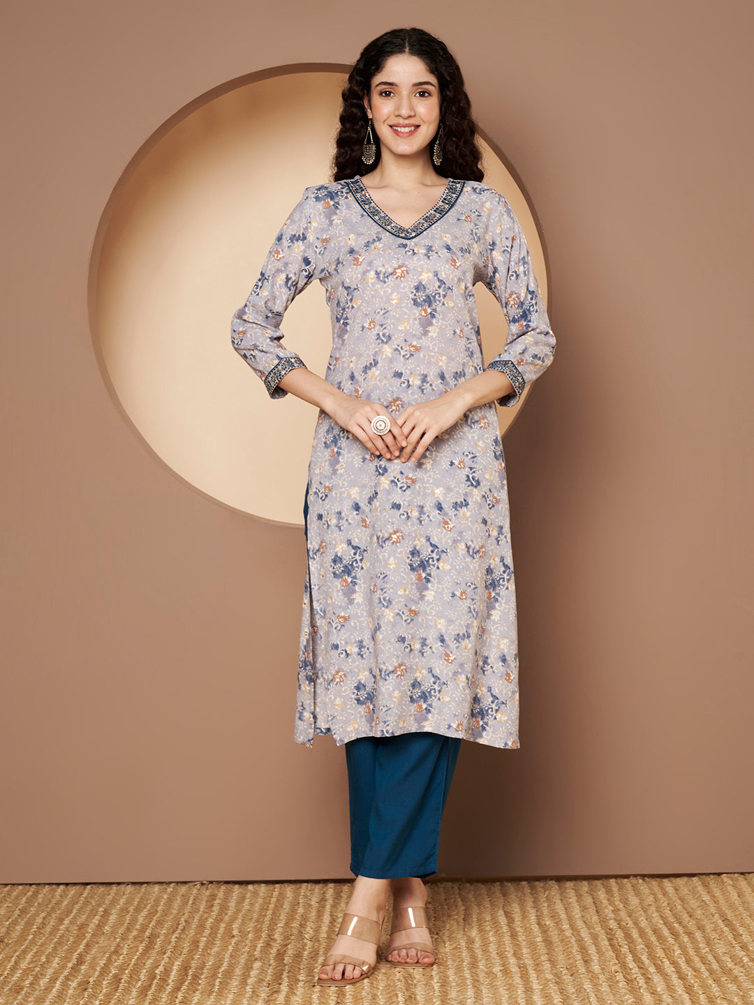 Printed V Neck Kurta with Pant Printed