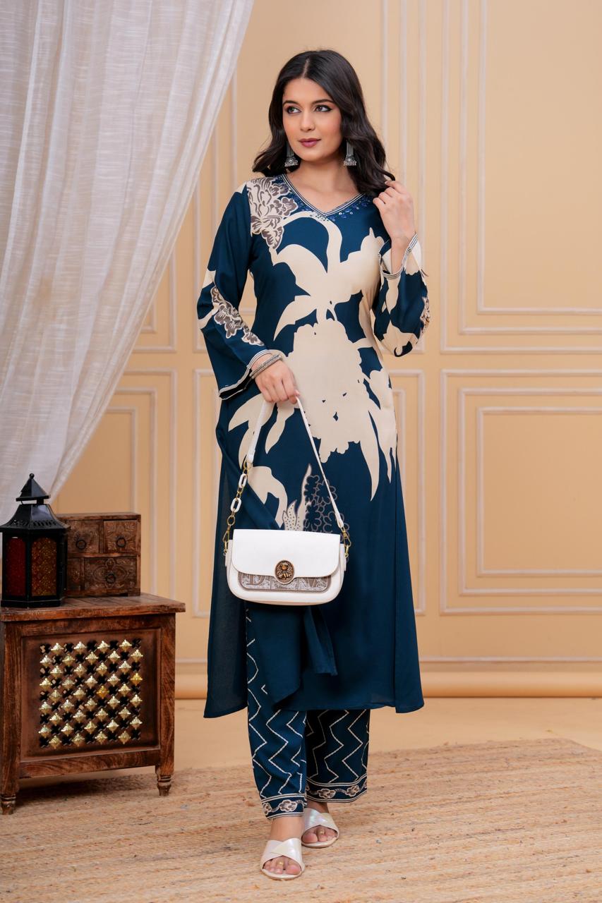 Dischange Printed V Neck Hand Work Green A-line Kurta with Pant