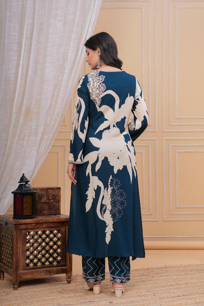 Dischange Printed V Neck Hand Work Green A-line Kurta with Pant